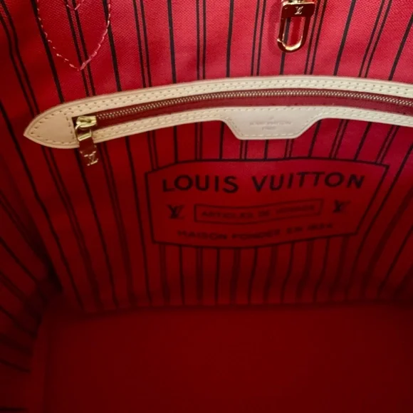 Louis Vuitton Monogram Neverfull MM w/pochette - Picture 8 of 12